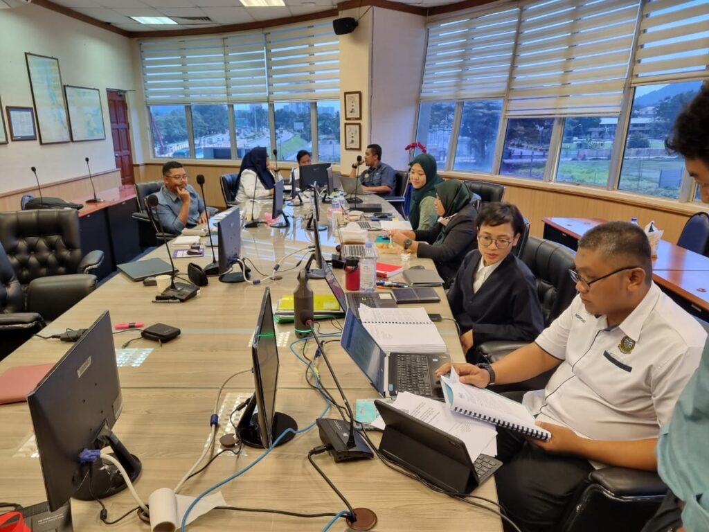Discussions on the Implementation of P&I Insurance in Malaysia and Briefing on Domestic Shipping License